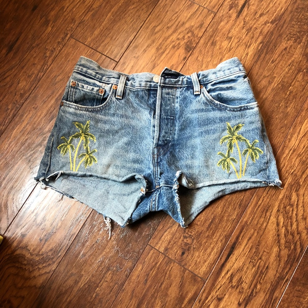 VINTAGE EMBROIDERY LEVIS